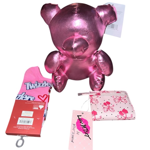 Betsey Johnson Wallet,Pink Metallic Bear and  Twizzlers Socks bundle - Picture 3 of 7